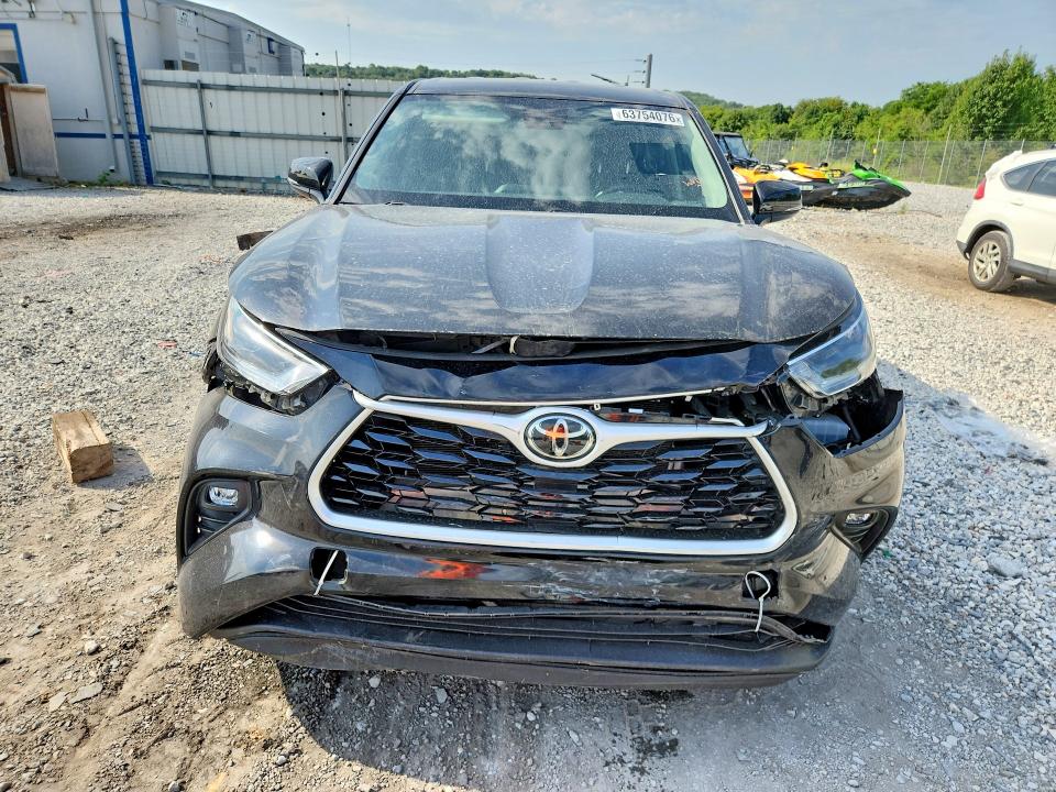 Photo 5 from auction – 2021 TOYOTA HIGHLANDER with VIN 5TDBZRBH7MS123528