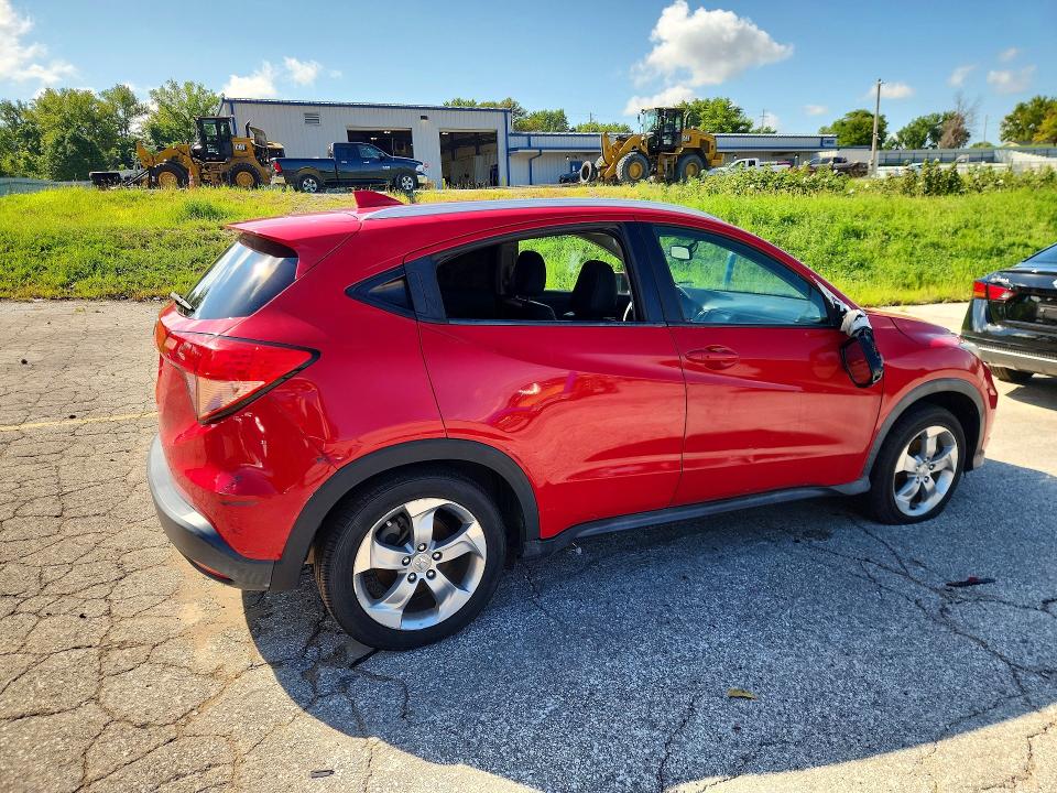 Photo 3 from auction – 2017 HONDA HR-V with VIN 3CZRU5H71HM715575