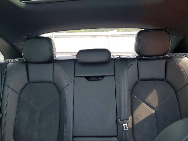 Photo 10 from auction – 2016 PORSCHE MACAN with VIN WP1AB2A58GLB41233