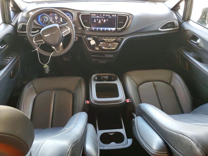 Photo 8 from auction – 2025 CHRYSLER PACIFICA with VIN 2C4RC1BG3SR532687