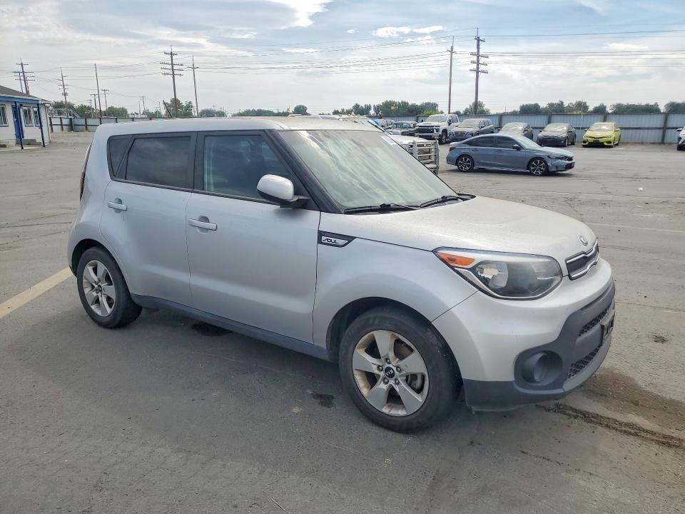 Photo 4 from auction – 2018 KIA SOUL with VIN KNDJN2A2XJ7582425
