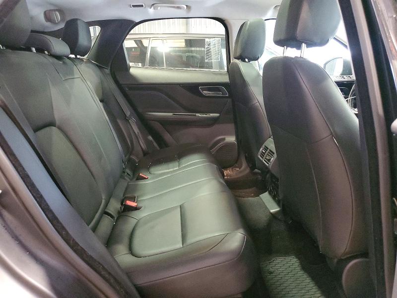 Photo 11 from auction – 2017 JAGUAR F-PACE with VIN SADCJ2BV4HA089905