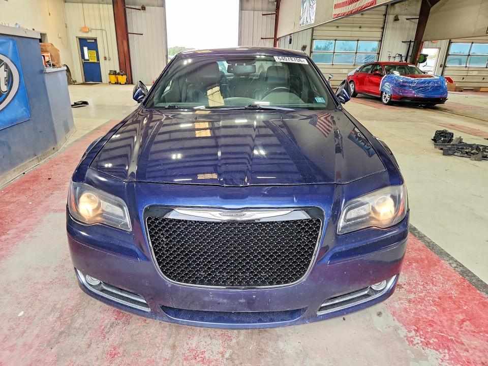 Photo 5 from auction – 2013 CHRYSLER 300 with VIN 2C3CCABT7DH657935