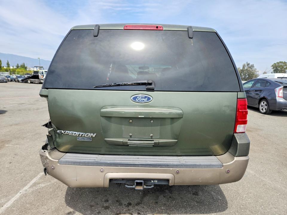 Photo 6 from auction – 2004 FORD EXPEDITION with VIN 1FMFU17L54LA81632