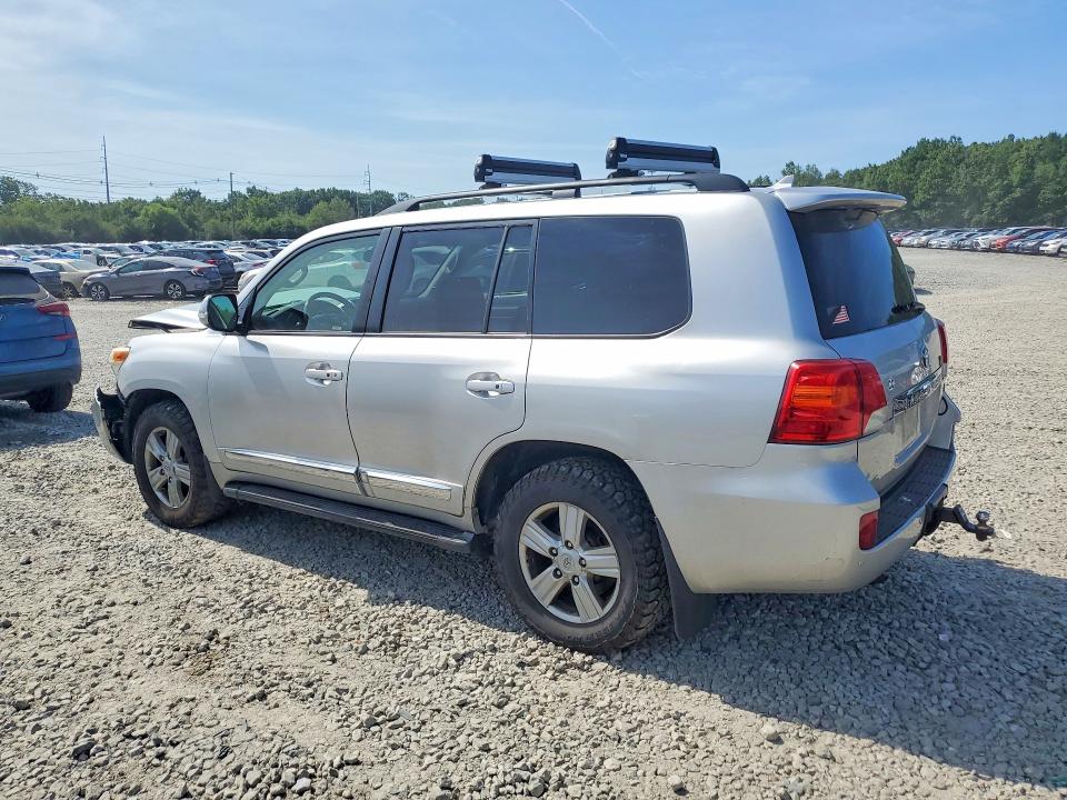 Photo 2 from auction – 2014 TOYOTA LAND CRUISER with VIN JTMHY7AJ7E4023352