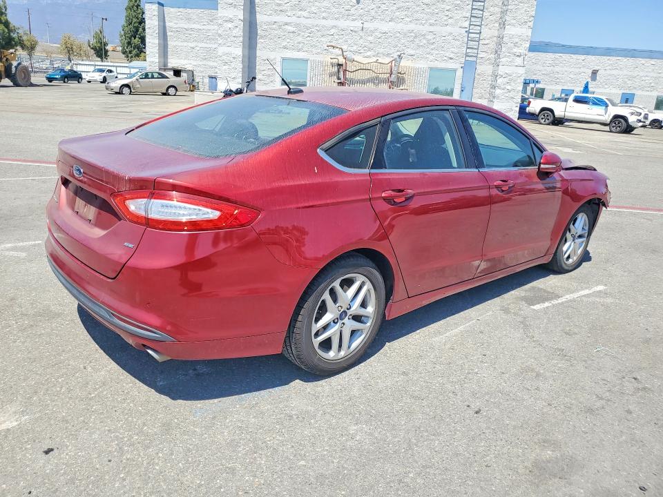 Foto 3 de la subasta – 2016 FORD FUSION con VIN 3FA6P0H73GR225682
