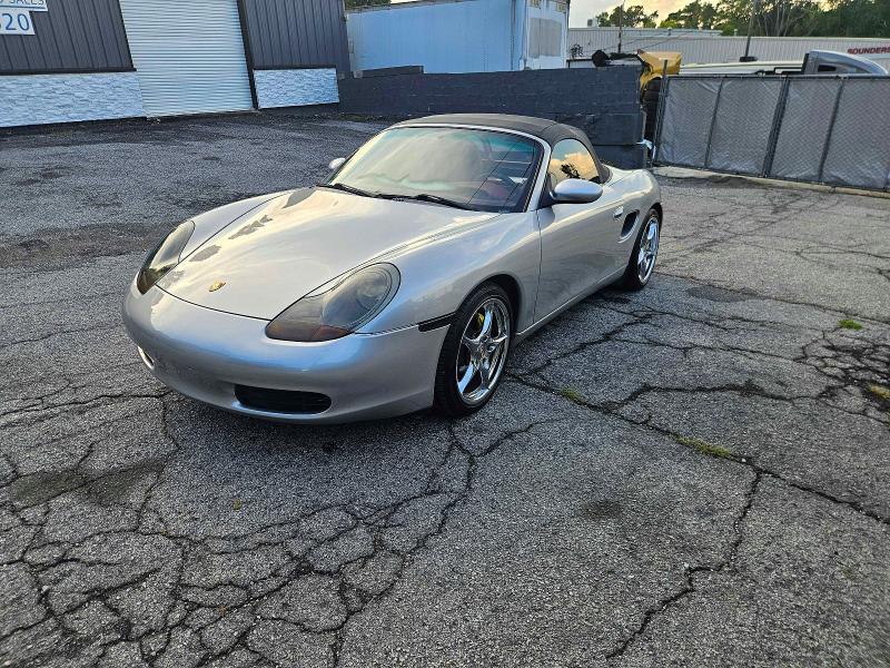 Photo 2 from auction – 1998 PORSCHE BOXSTER with VIN WP0CA2986WU623669