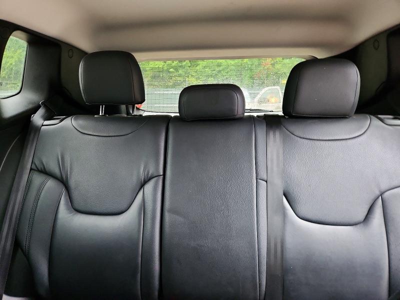Photo 10 from auction – 2020 JEEP RENEGADE with VIN ZACNJBBB5LPL35456