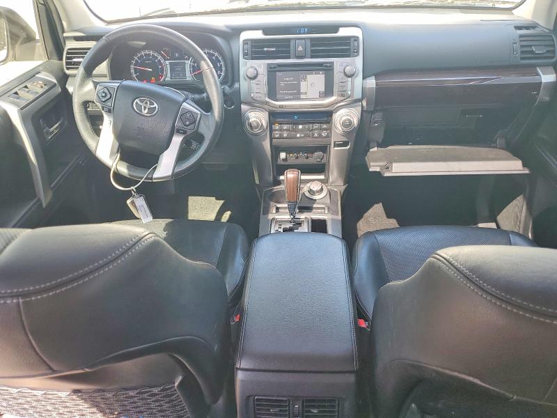 Photo 8 from auction – 2016 TOYOTA 4RUNNER with VIN JTEBU5JR4G5296253