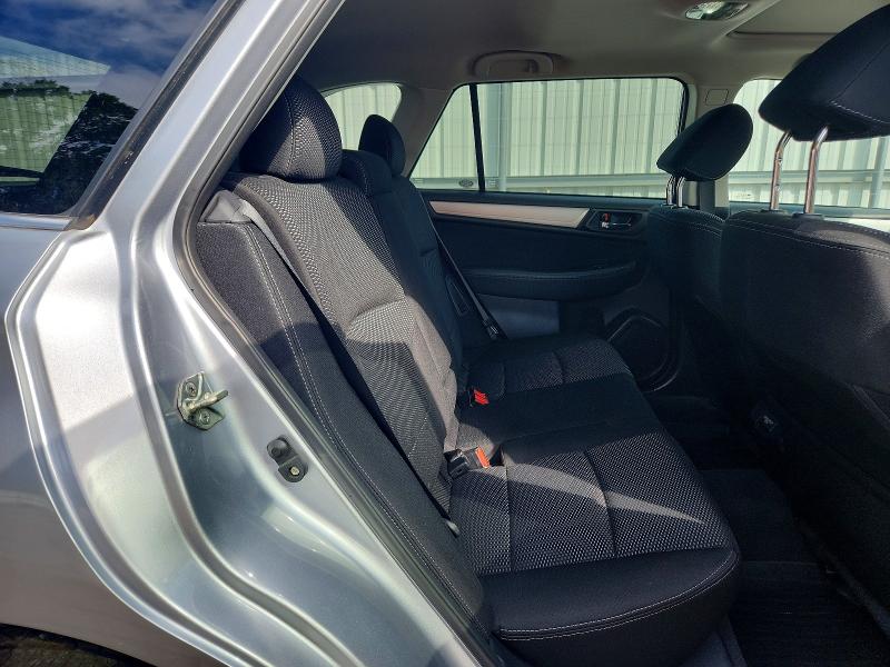 Photo 10 from auction – 2018 SUBARU OUTBACK with VIN 4S4BSAHC9J3393953