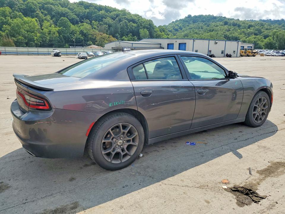 Photo 3 from auction – 2018 DODGE CHARGER with VIN 2C3CDXJG0JH307546