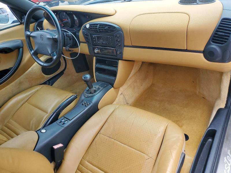 Photo 8 from auction – 1999 PORSCHE BOXSTER with VIN WP0CA2984XU627477