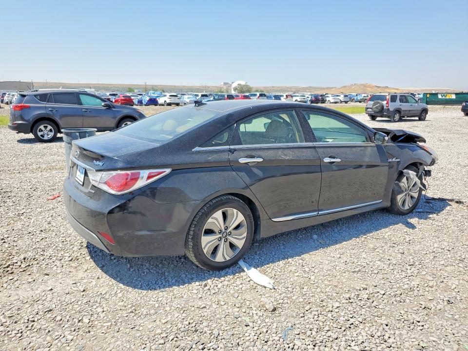 صورة رقم 3 من المزاد - 2014 HYUNDAI SONATA مع VIN KMHEC4A4XEA107110