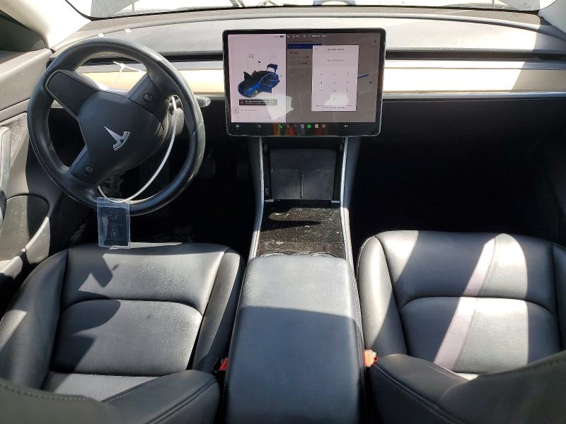 Photo 8 from auction – 2018 TESLA MODEL 3 with VIN 5YJ3E1EA9JF040392