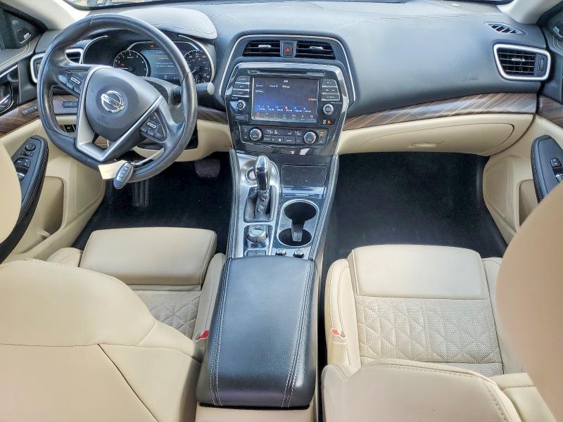 Photo 8 from auction – 2017 NISSAN MAXIMA with VIN 1N4AA6AP6HC374757