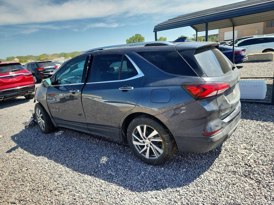 Photo 2 from auction – 2022 CHEVROLET EQUINOX with VIN 3GNAXNEV5NS220209