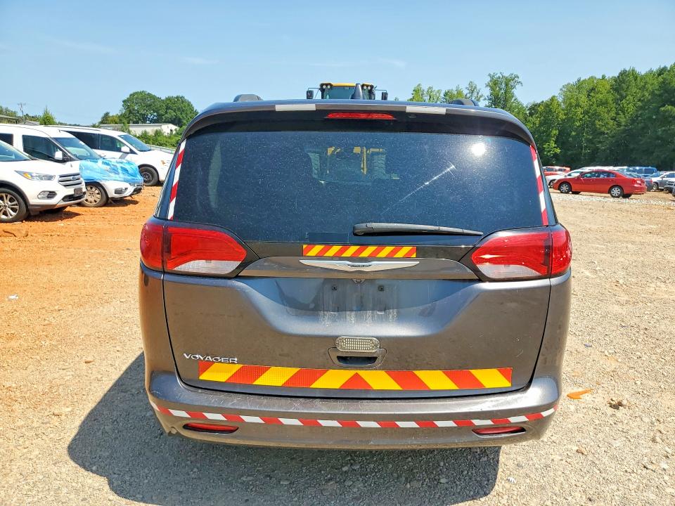 Photo 6 from auction – 2021 CHRYSLER VOYAGER with VIN 2C4RC1DG0MR552234