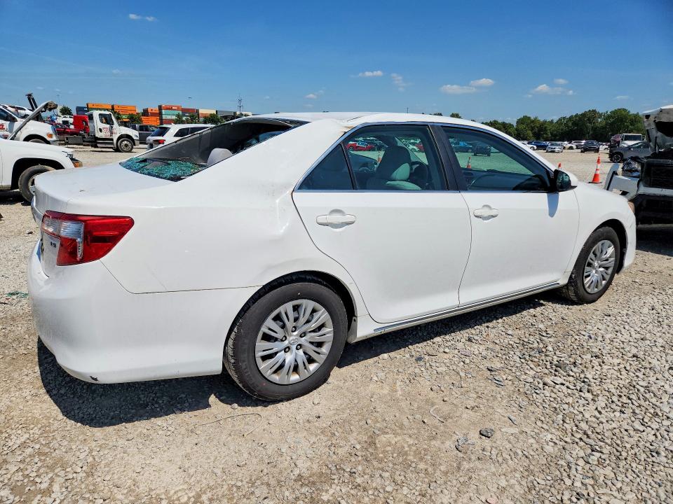 Photo 3 from auction – 2012 TOYOTA CAMRY with VIN 4T1BF1FK6CU189042