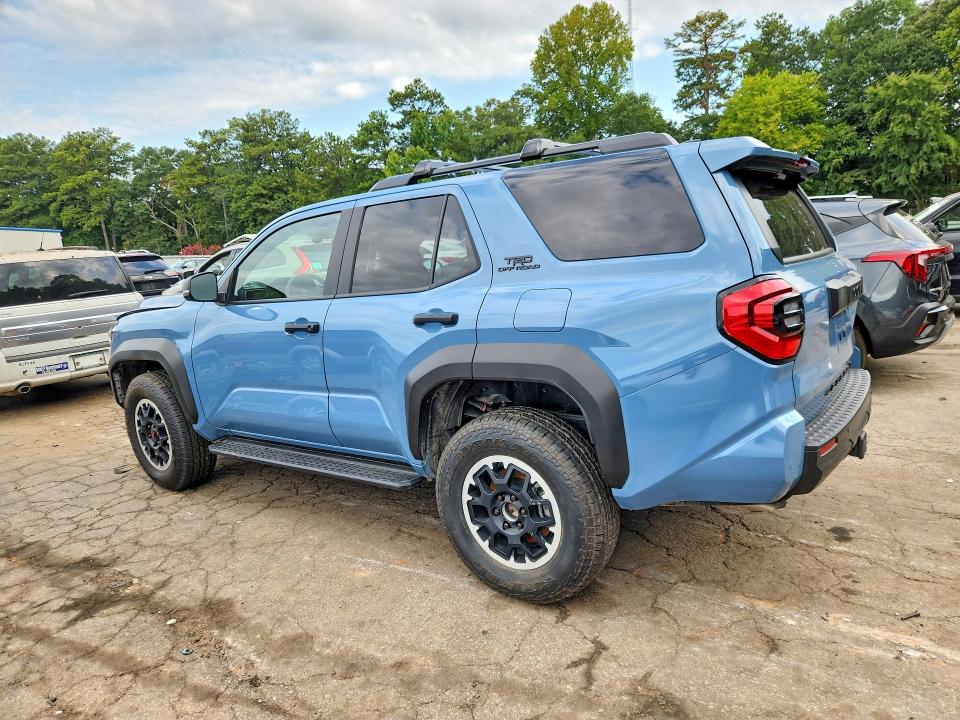 Photo 2 from auction – 2026 TOYOTA 4RUNNER with VIN JTEVA5BR8T5094532
