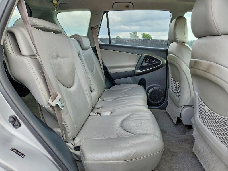 Photo 11 from auction – 2009 TOYOTA RAV4 with VIN JTMBK31V99D009137