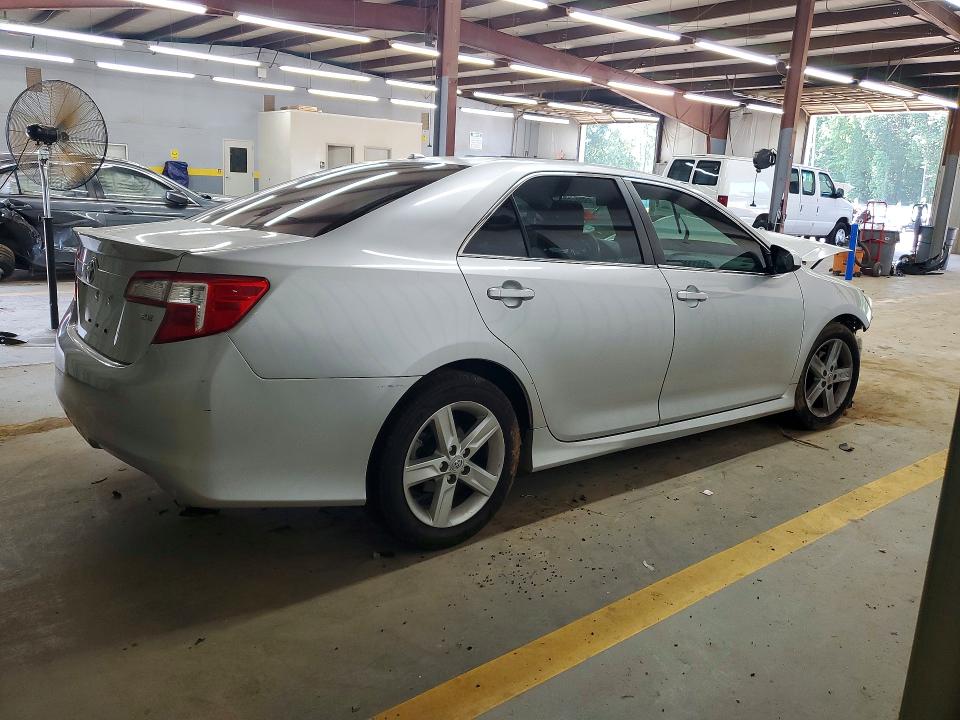 Photo 3 from auction – 2012 TOYOTA CAMRY with VIN 4T1BF1FK7CU146345