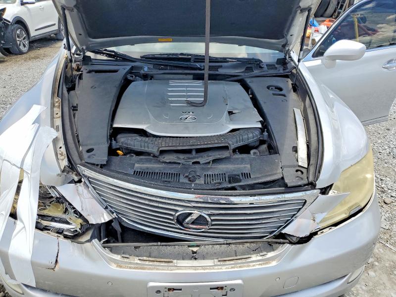 Photo 11 from auction – 2008 LEXUS LS with VIN JTHBL46F285080773