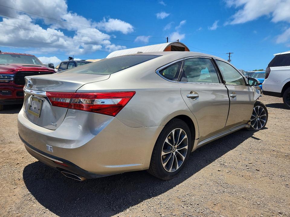 Photo 3 from auction – 2018 TOYOTA AVALON with VIN 4T1BK1EB3JU268131