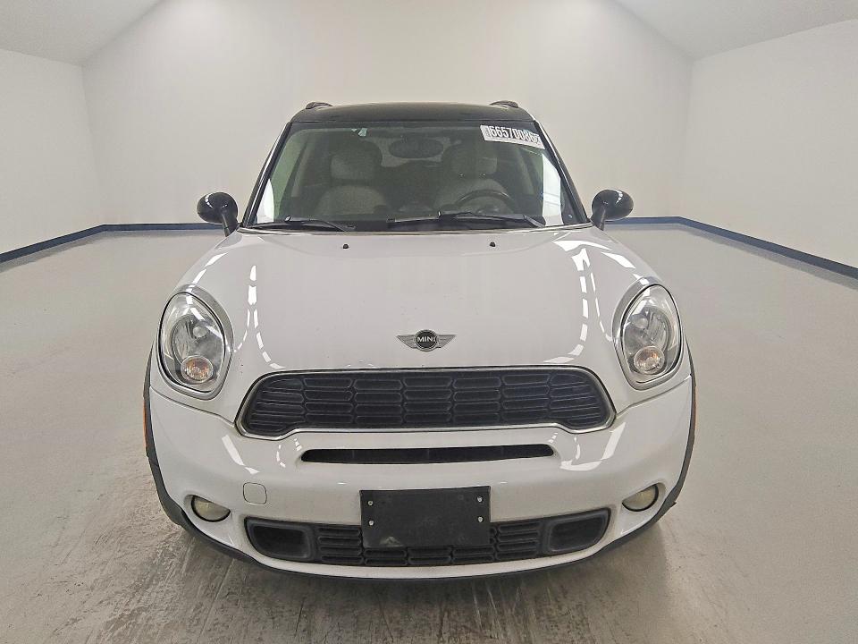 Снимка 5 от търг – 2012 MINI COOPER с VIN WMWZC3C58CWP20328