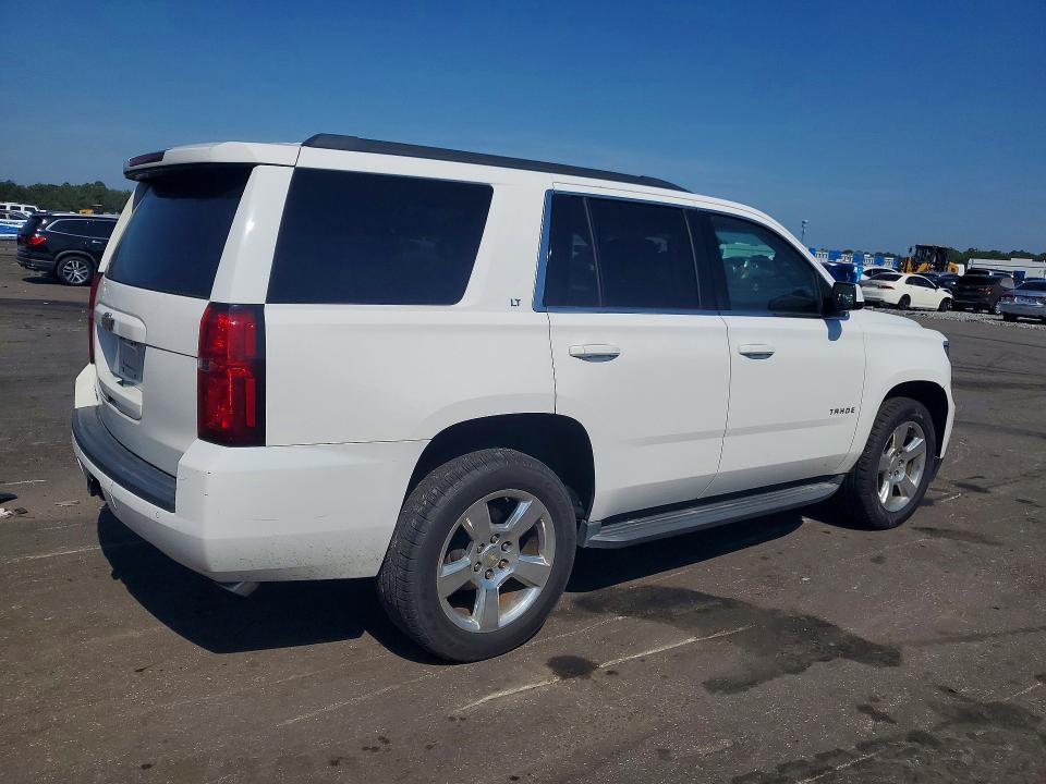 Photo 3 from auction – 2015 CHEVROLET TAHOE with VIN 1GNSCBKCXFR642675