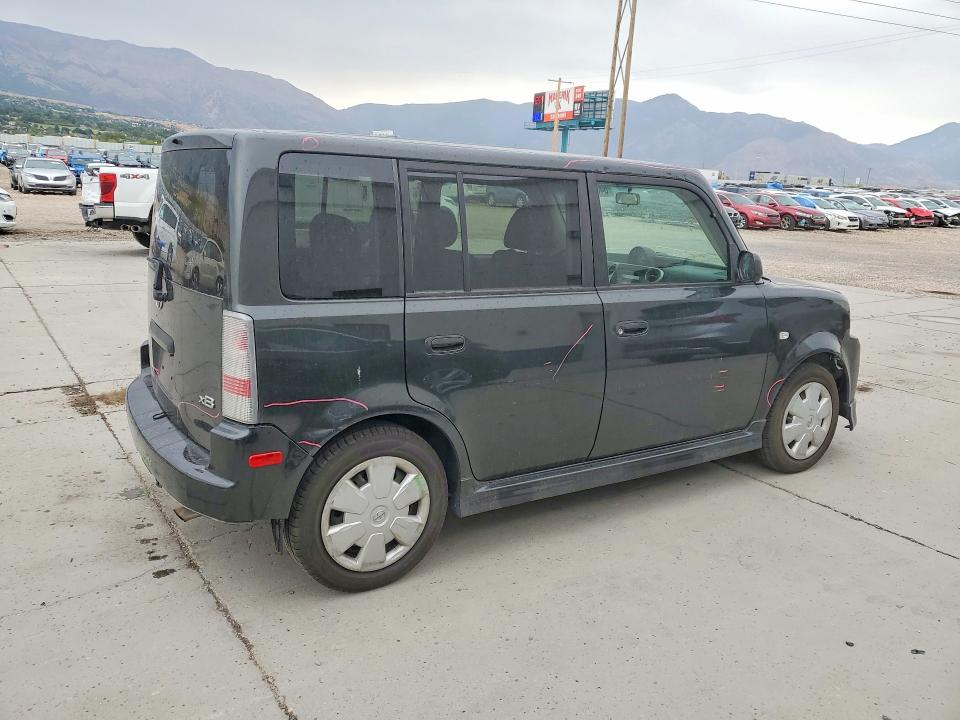 Photo 3 from auction – 2006 SCION XB with VIN JTLKT324864120331