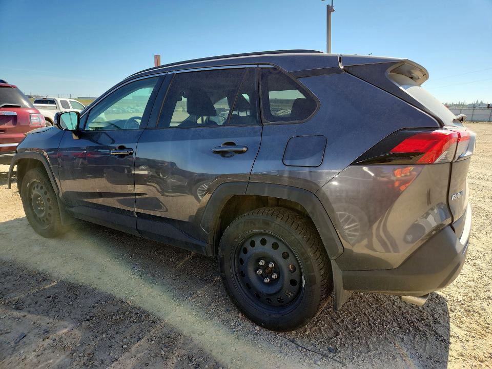 Снимка 2 от търг – 2019 TOYOTA RAV4 с VIN 2T3R1RFV9KW066816