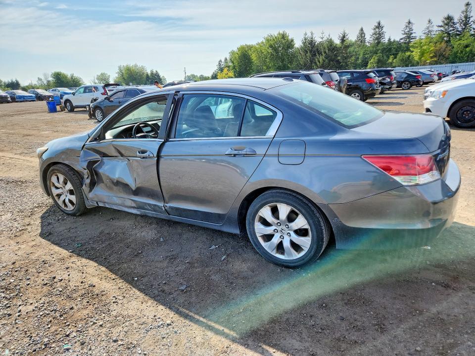 Photo 2 from auction – 2010 HONDA ACCORD with VIN 1HGCP2F85AA807757