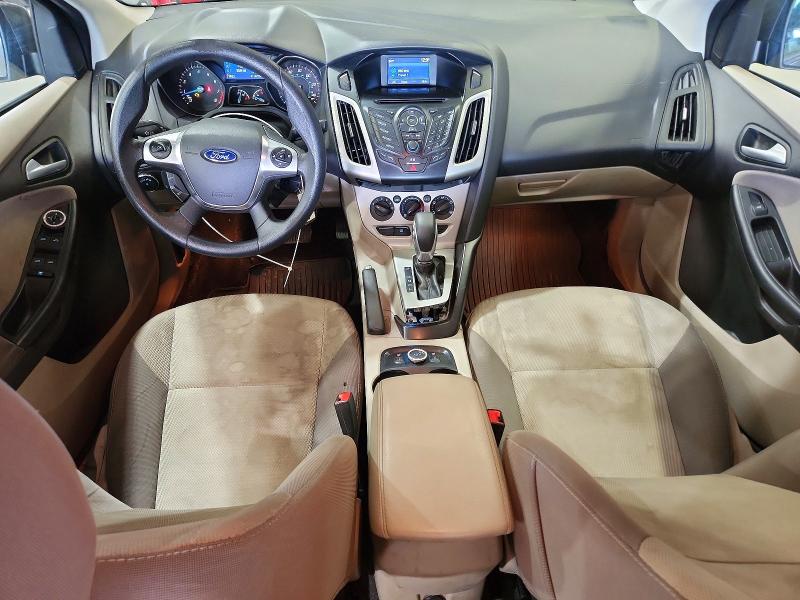 Photo 8 from auction – 2014 FORD FOCUS with VIN 1FADP3F20EL454719
