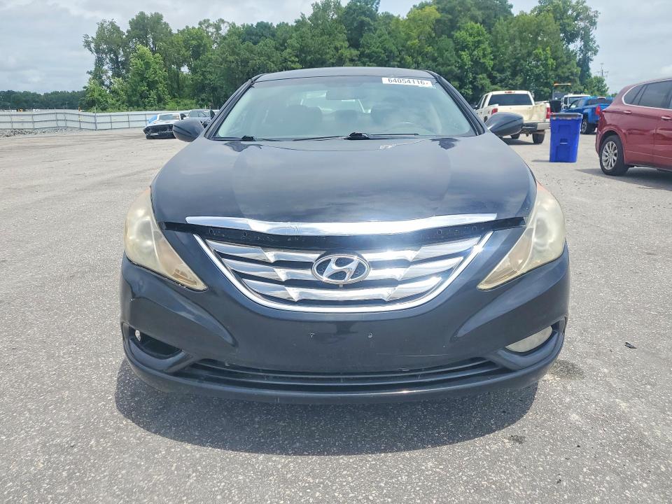 Photo 5 from auction – 2011 HYUNDAI SONATA with VIN 5NPEC4AC4BH229851