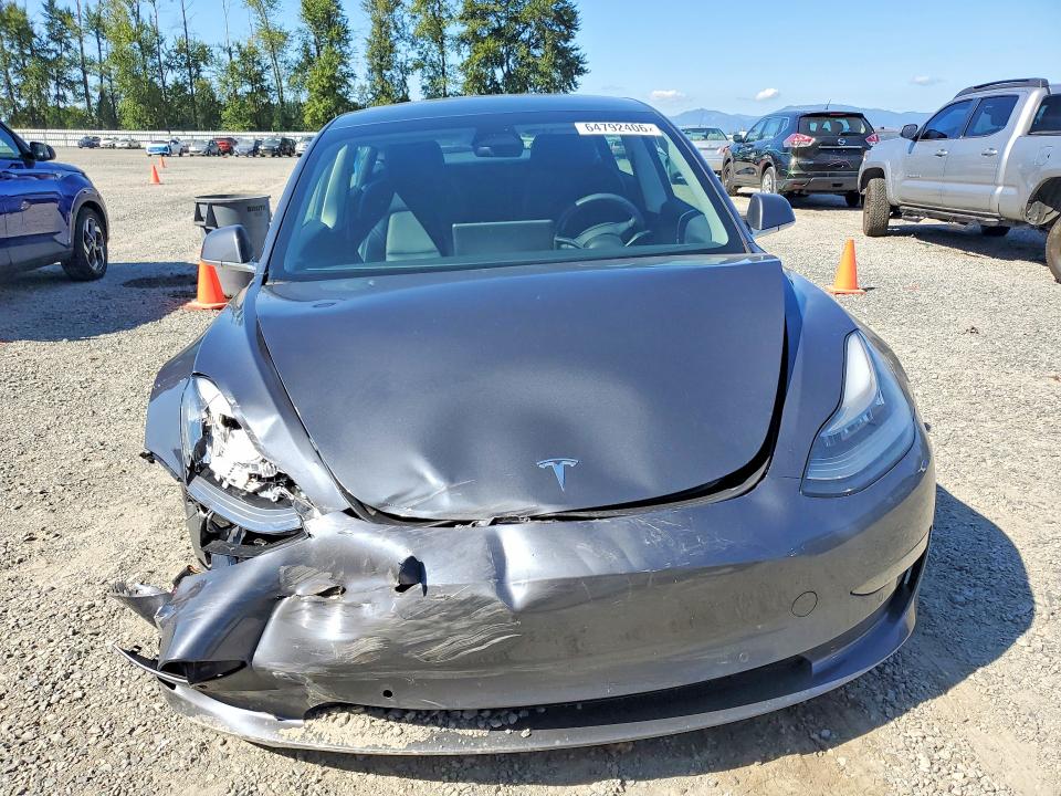 Photo 5 from auction – 2019 TESLA MODEL 3 with VIN 5YJ3E1EBXKF495696