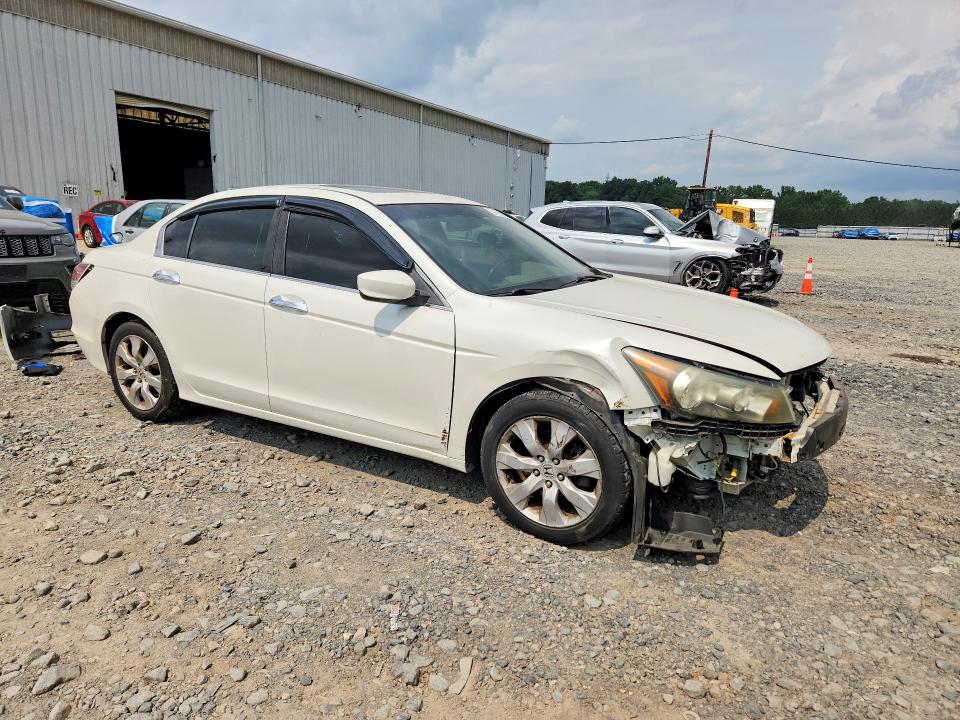 Photo 4 from auction – 2010 HONDA ACCORD with VIN 1HGCP3F8XAA024228
