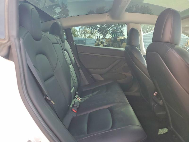 Photo 10 from auction – 2022 TESLA MODEL 3 with VIN 5YJ3E1EA1NF297570