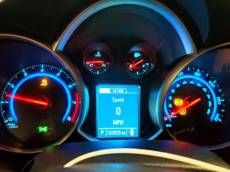 Photo 9 from auction – 2015 CHEVROLET CRUZE with VIN 1G1PC5SB3F7288512