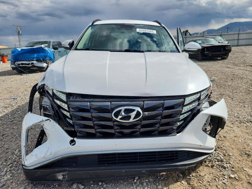 Photo 5 from auction – 2022 HYUNDAI TUCSON with VIN KM8JBCAE5NU024431
