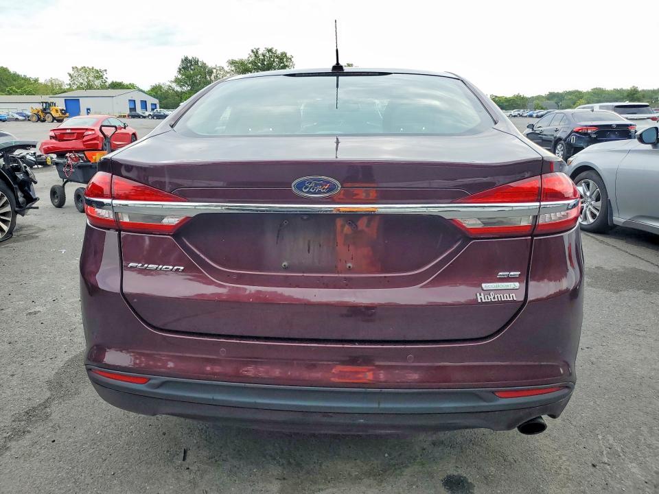 Photo 6 from auction – 2017 FORD FUSION with VIN 3FA6P0HD0HR332146