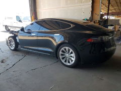 Photo 2 from auction – 2018 TESLA MODEL S with VIN 5YJSA1E20JF293455