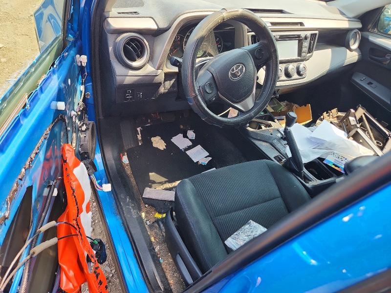 Foto 8 de la subasta – 2016 TOYOTA RAV4 con VIN 2T3BFREVXGW481946