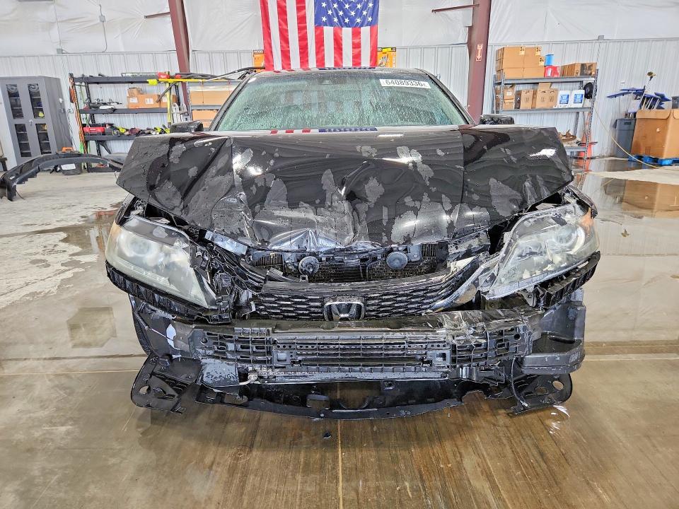 Photo 5 from auction – 2014 HONDA ACCORD with VIN 1HGCT2B8XEA003266