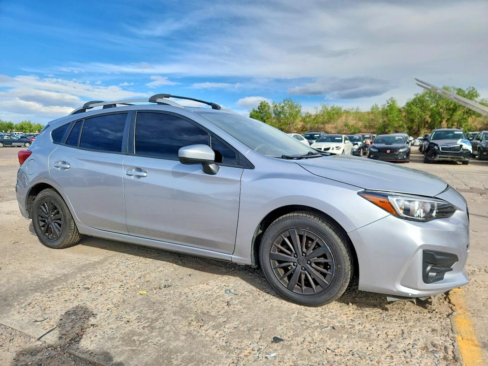 Photo 4 from auction – 2018 SUBARU IMPREZA with VIN 4S3GTAB67J3749939