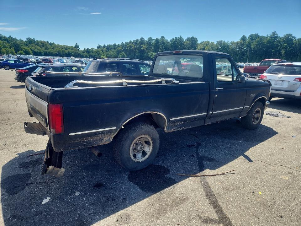 Photo 3 from auction – 1994 FORD F150 with VIN 2FTEF15N7RCA73127
