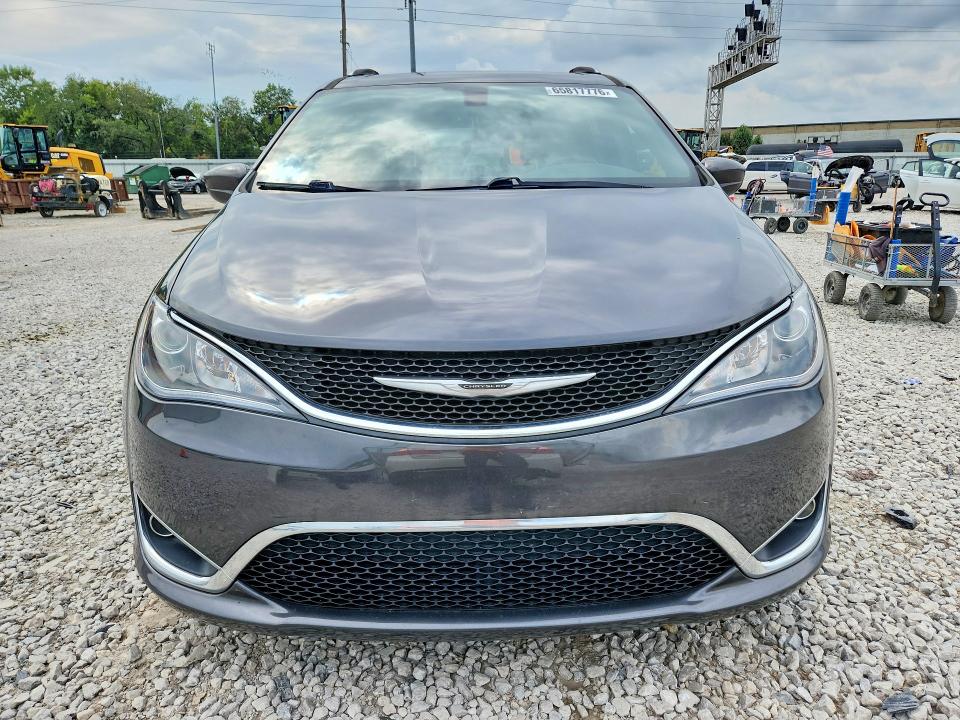 Photo 5 from auction – 2020 CHRYSLER PACIFICA with VIN 2C4RC1BG4LR101258