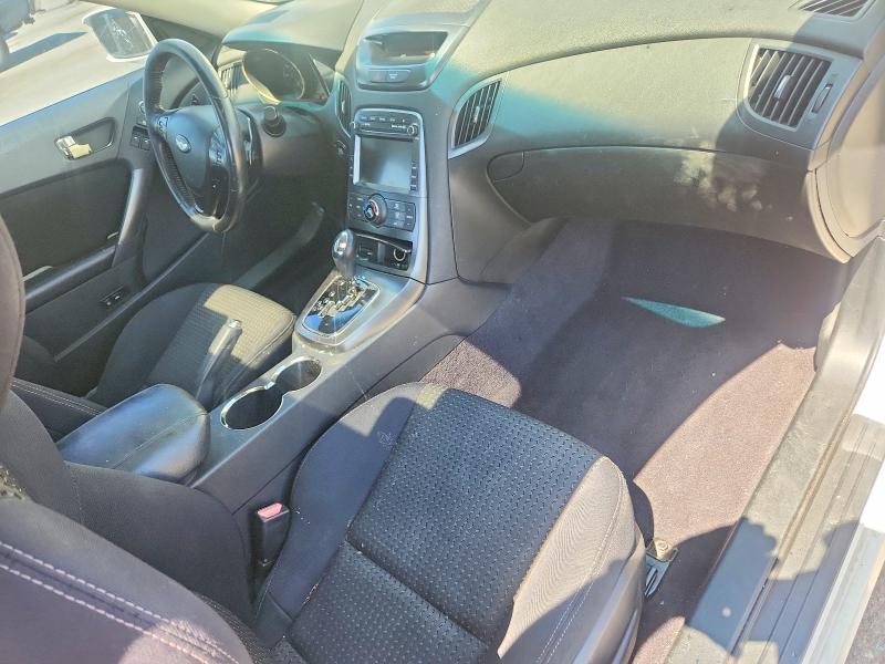 Photo 8 from auction – 2011 HYUNDAI GENESIS COUPE with VIN KMHHT6KD3BU042781