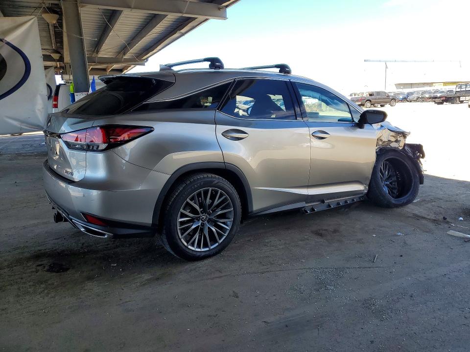 Photo 3 from auction – 2022 LEXUS RX with VIN 2T2YZMDA4NC321258
