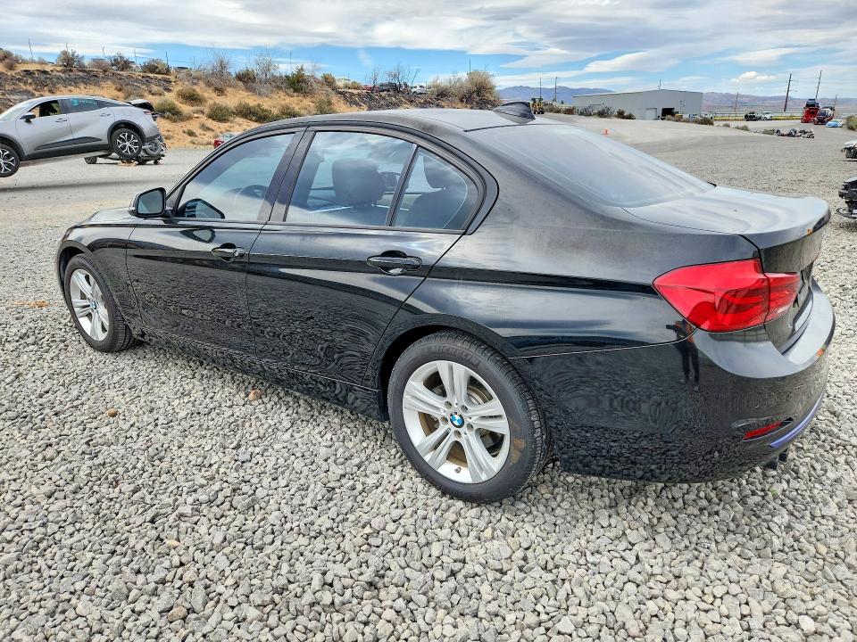 Photo 2 from auction – 2016 BMW 328 with VIN WBA8E9G53GNT43048
