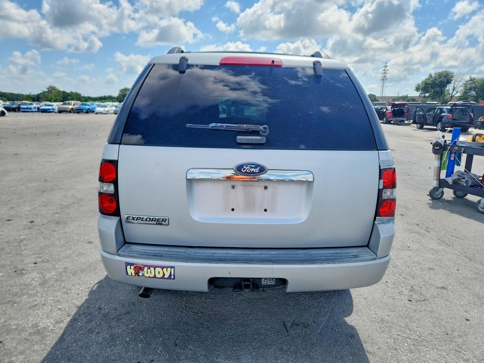 Photo 6 from auction – 2010 FORD EXPLORER with VIN 1FMEU6DE0AUA70574